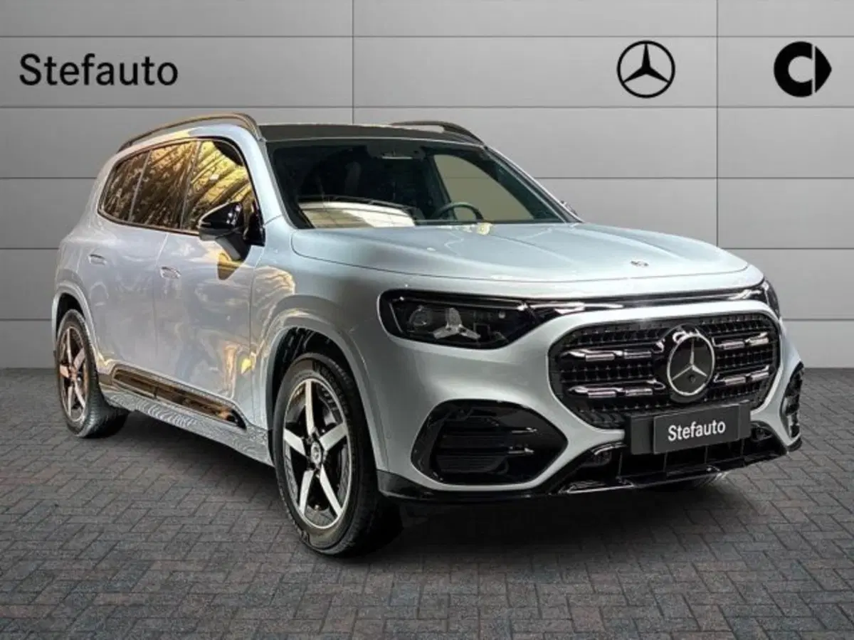 Mercedes-Benz GLB EQ nuova a Bologna