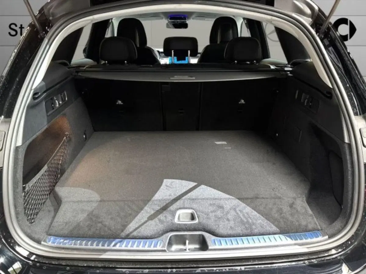 Mercedes-Benz GLC nuova a Bologna (7)