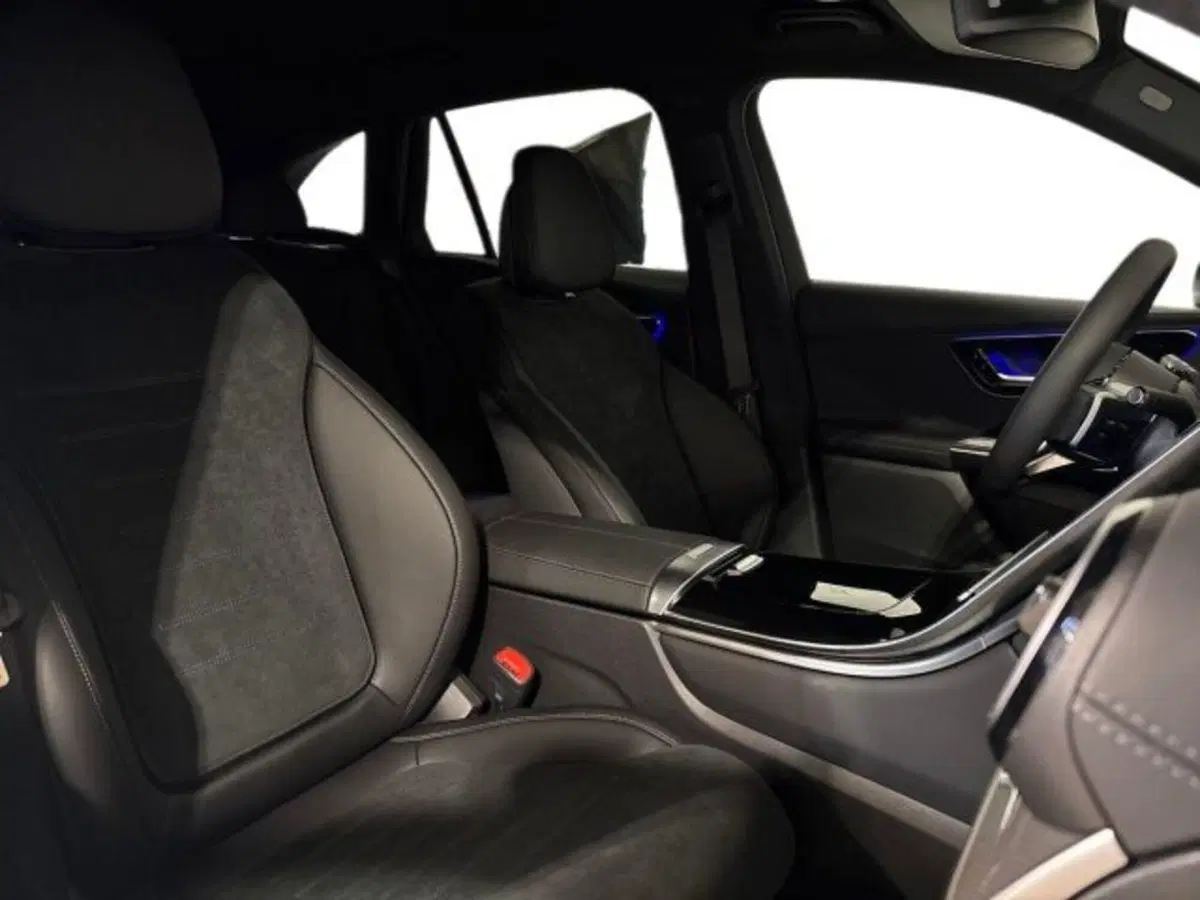 Mercedes-Benz GLC nuova a Bologna (16)