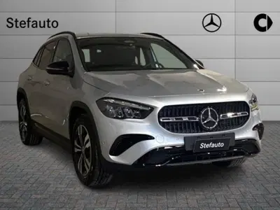 Mercedes-Benz GLA SUV 200 d Progressive Extra auto nuova a Bologna