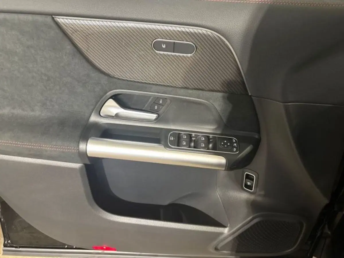 Mercedes-Benz GLA SUV nuova a Bologna (10)