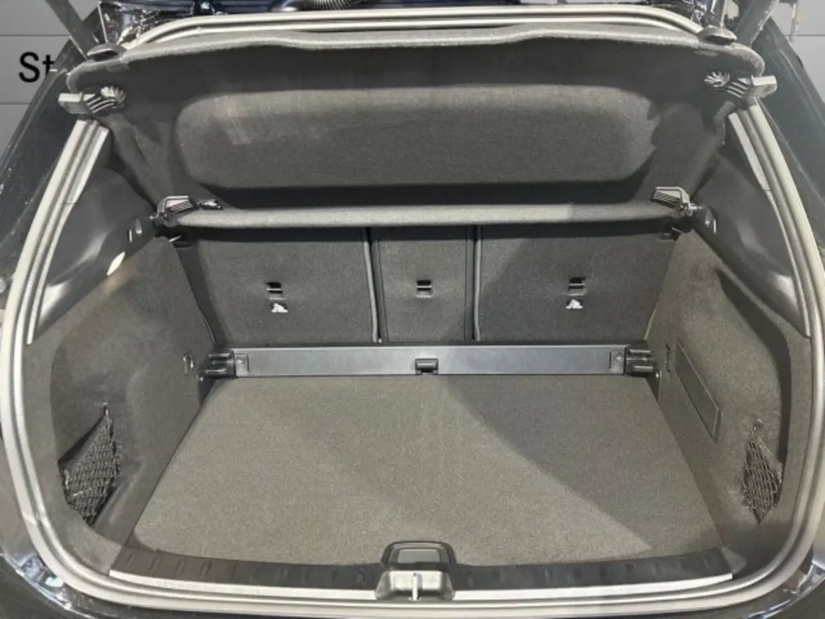 Mercedes-Benz GLA SUV nuova a Bologna (7)