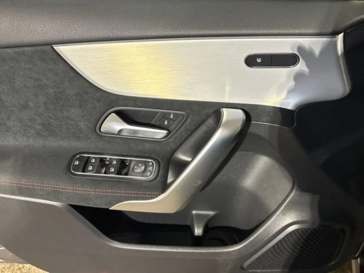 Mercedes-Benz Classe A nuova a Bologna (10)