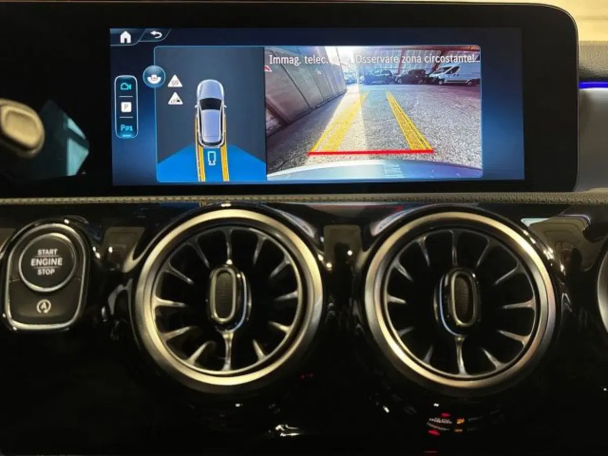 Mercedes-Benz Classe A nuova a Bologna (12)