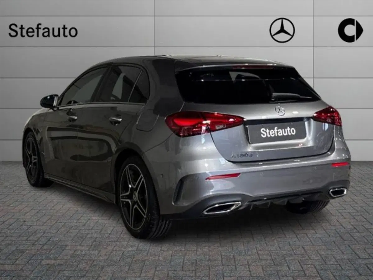 Mercedes-Benz Classe A nuova a Bologna (5)