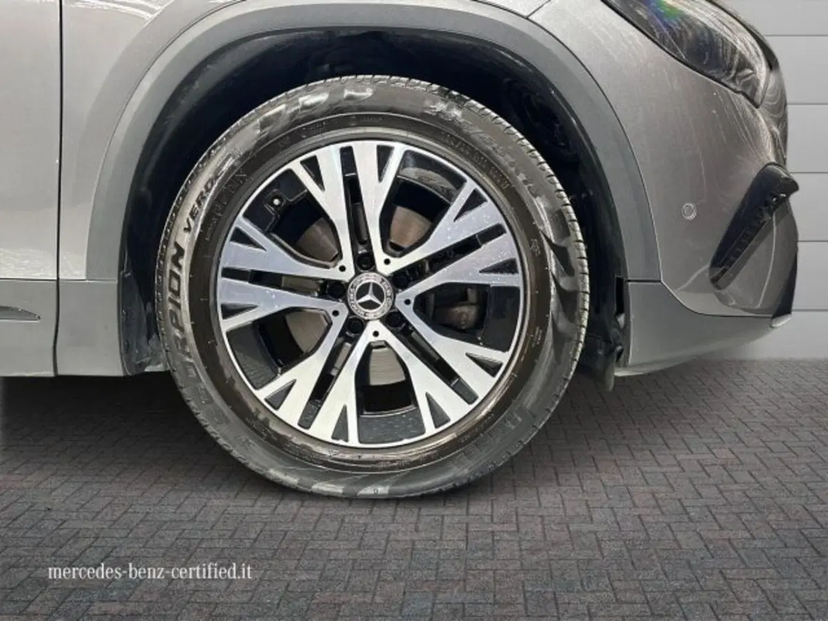Mercedes-Benz GLA SUV usata a Bologna (17)