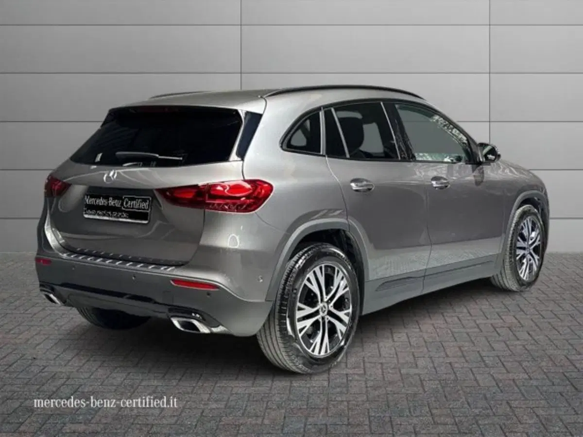 Mercedes-Benz GLA SUV usata a Bologna (2)