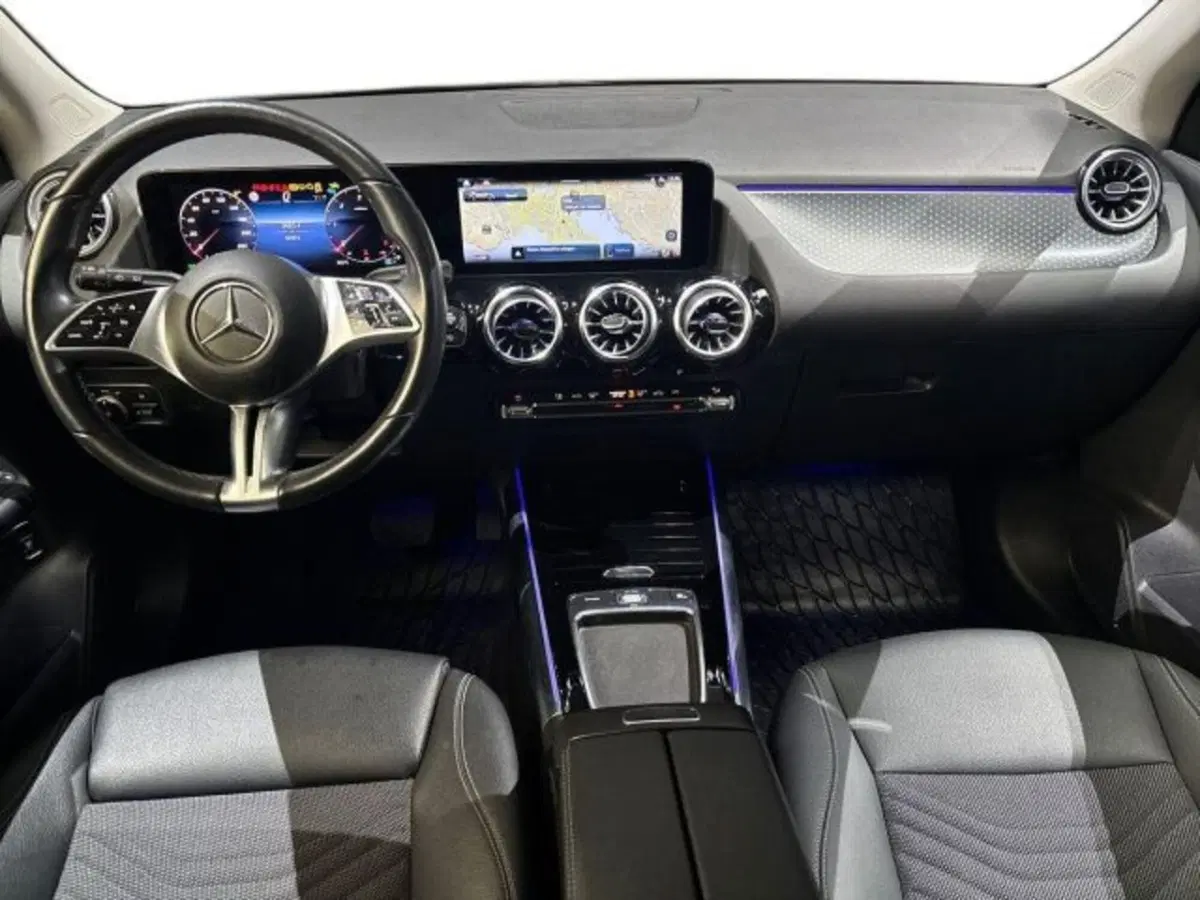 Mercedes-Benz GLA SUV usata a Bologna (9)