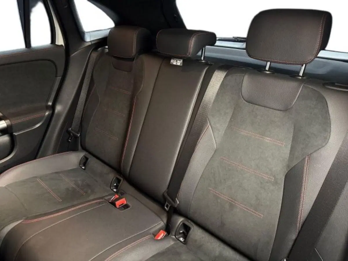 Mercedes-Benz GLA SUV usata a Bologna (16)