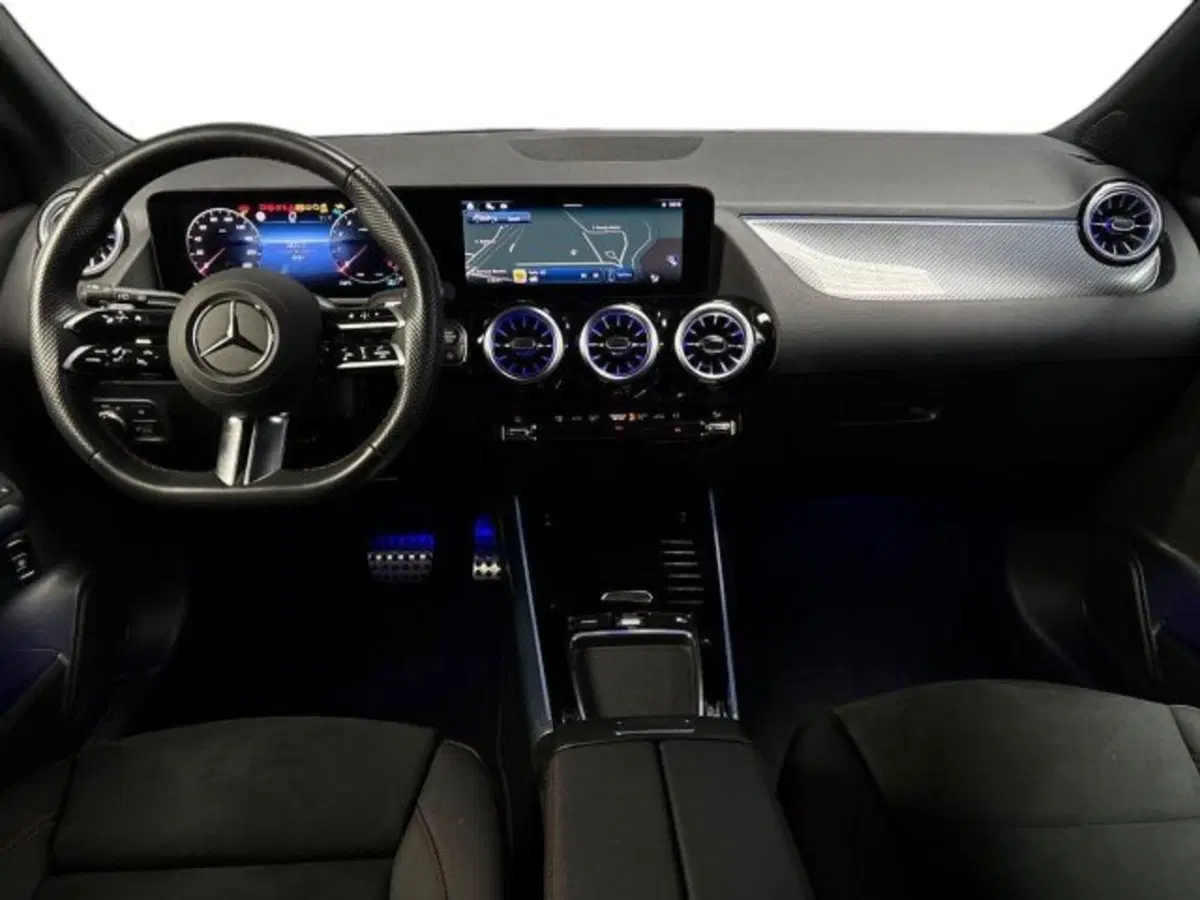Mercedes-Benz GLA SUV usata a Bologna (9)