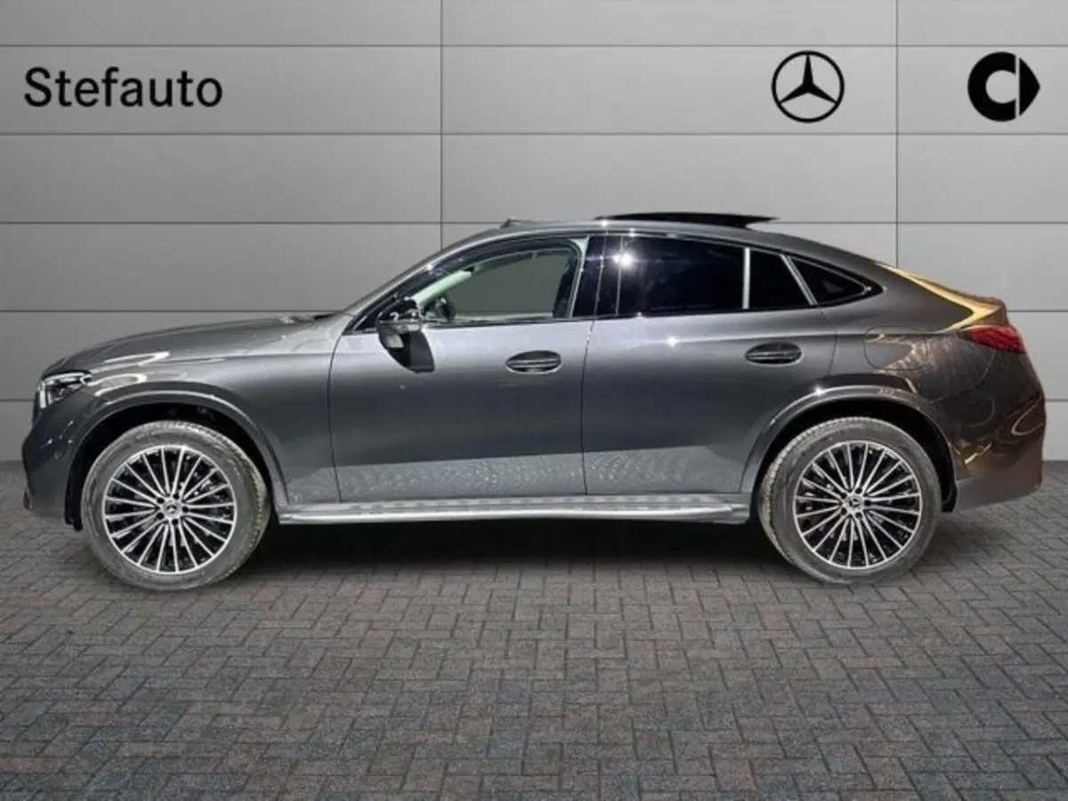 Mercedes-Benz GLC nuova a Bologna (3)