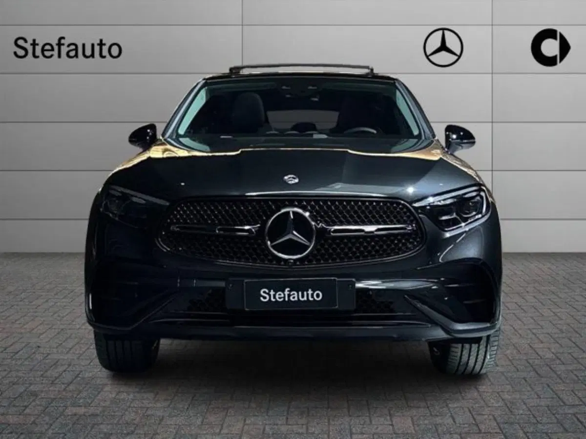 Mercedes-Benz GLC nuova a Bologna (4)