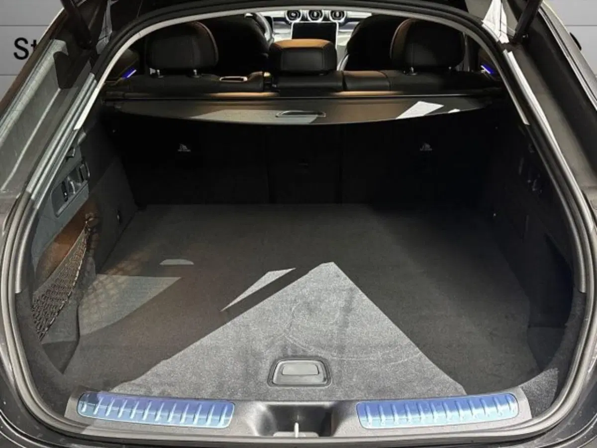 Mercedes-Benz GLC nuova a Bologna (7)