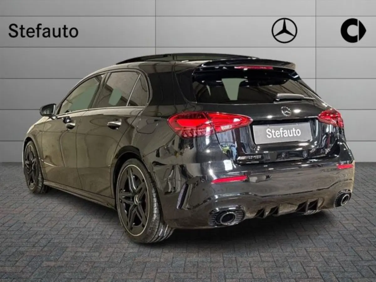 Mercedes-Benz Classe A Sedan nuova a Bologna (5)