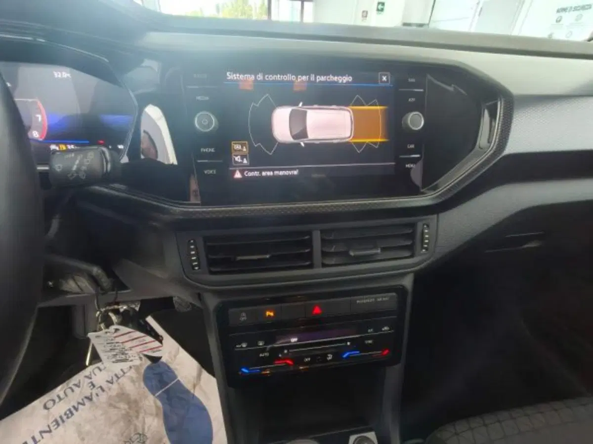 Volkswagen T-Cross usata a Cuneo (13)