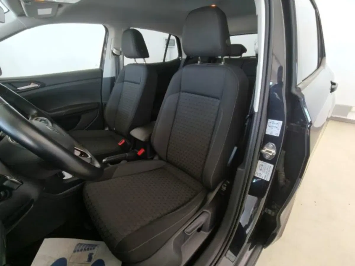 Volkswagen T-Cross usata a Cuneo (9)