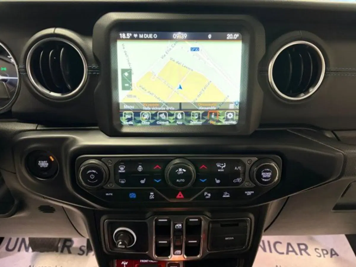 Jeep Wrangler Unlimited usata a Cuneo (10)
