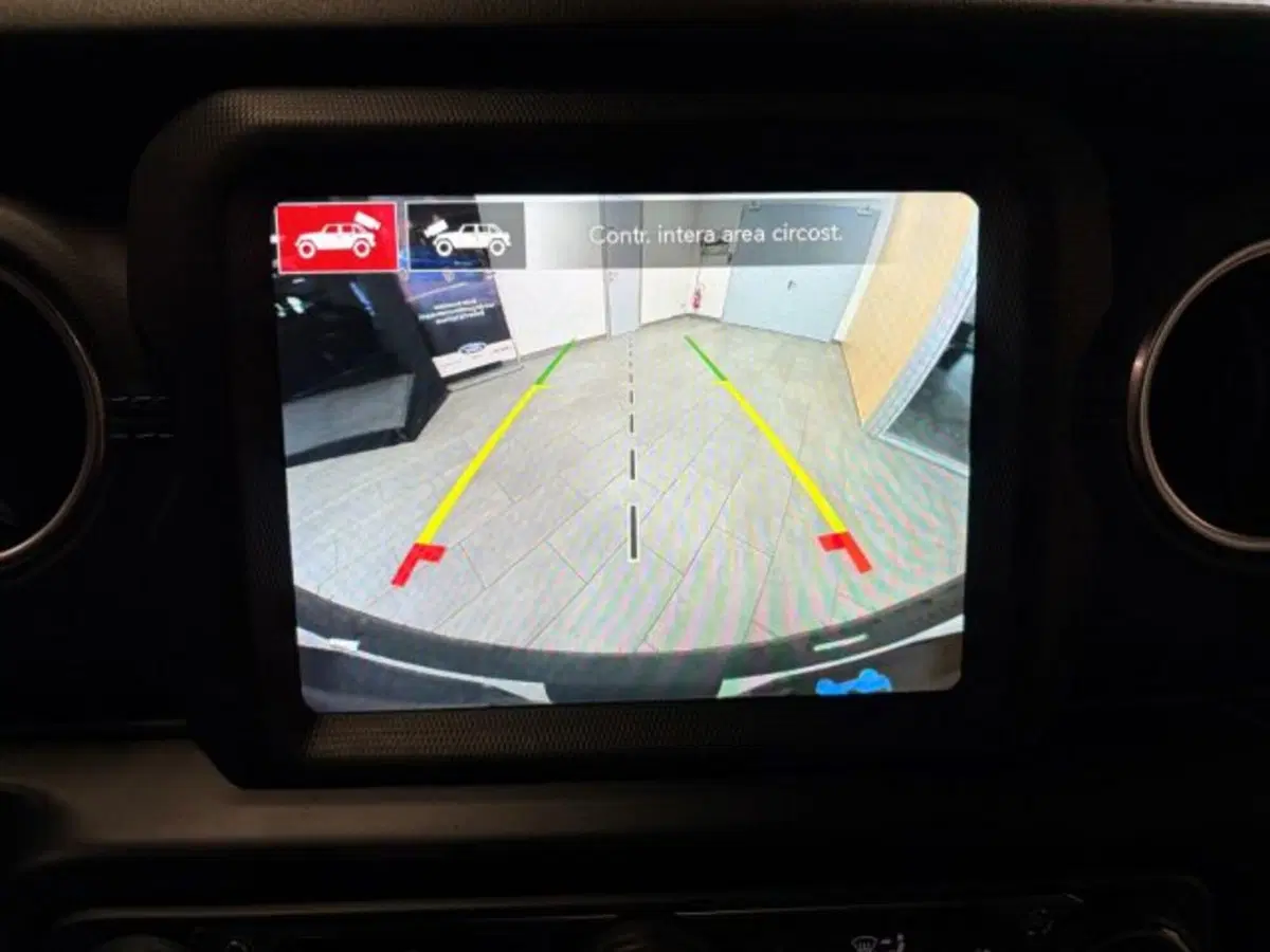 Jeep Wrangler Unlimited usata a Cuneo (11)