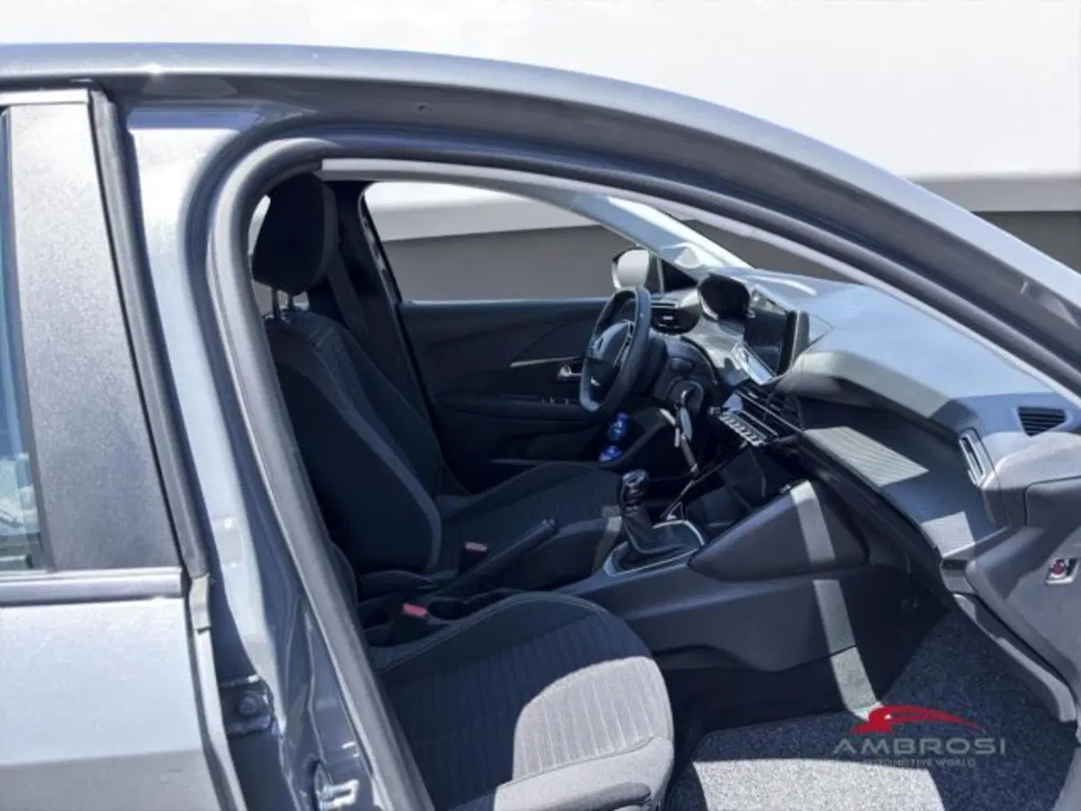Peugeot 208 usata a Perugia (10)