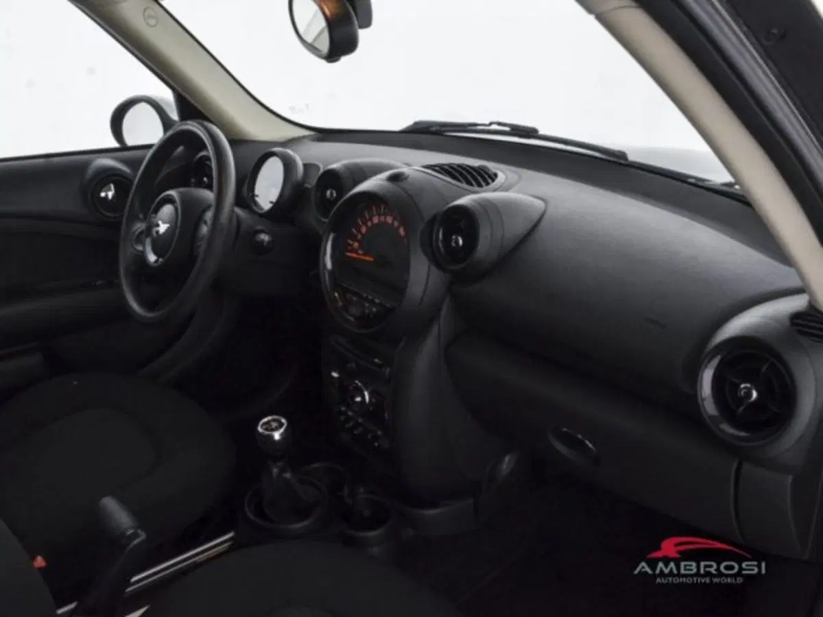 MINI Mini Countryman usata a Perugia (11)