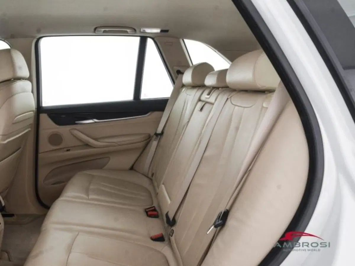 BMW X5 usata a Perugia (10)