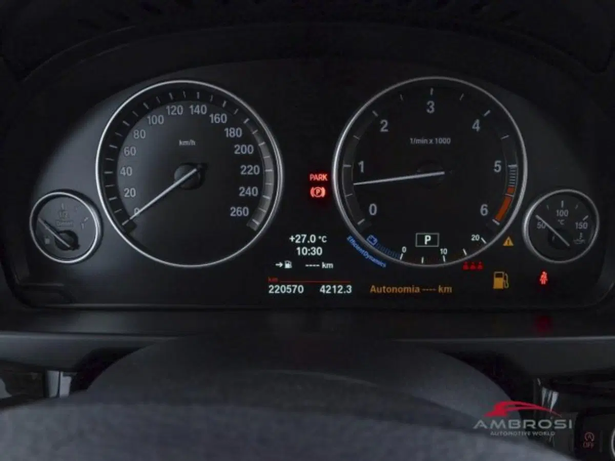 BMW X5 usata a Perugia (13)