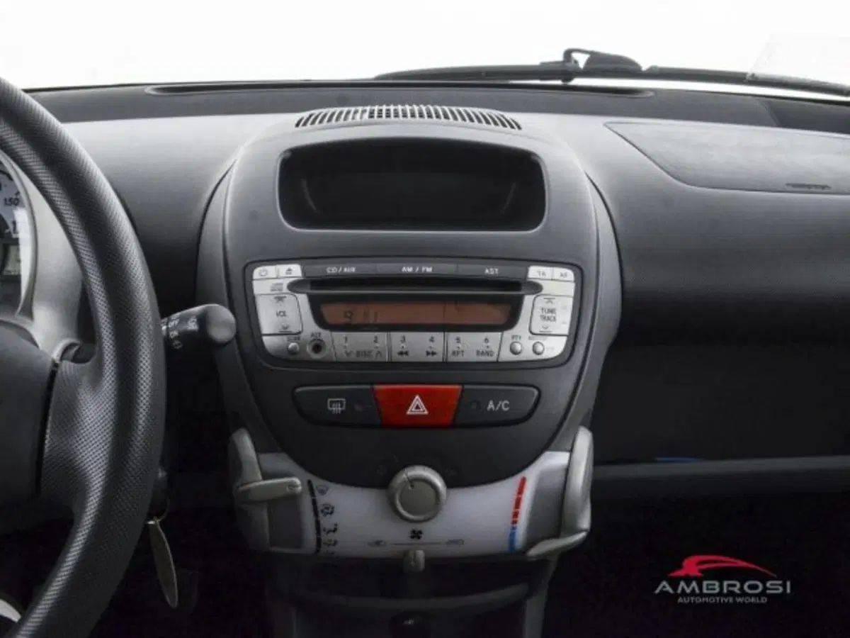 Peugeot 107 usata a Perugia (14)