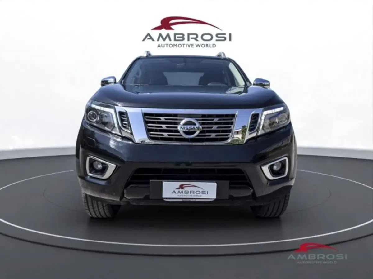 Nissan Navara usata a Perugia (7)