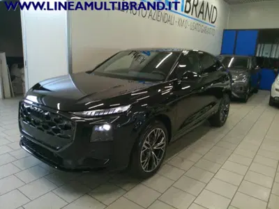 Audi Q3 Sportback 35 TDI quattro S tronic S line edition nuova a Piacenza