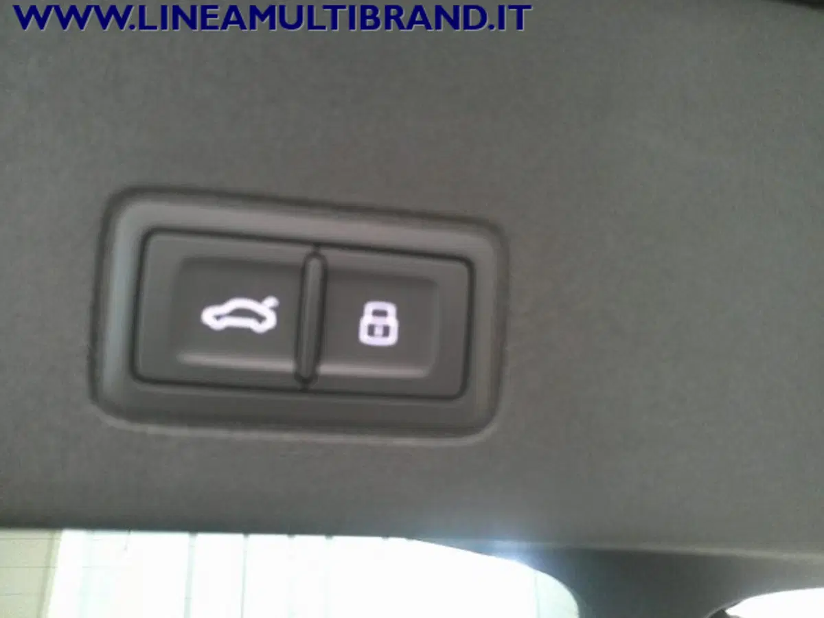 Audi Q3 Sportback nuova a Piacenza (13)