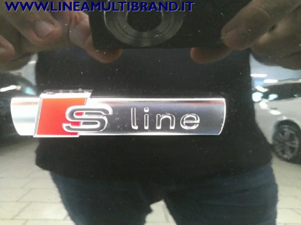 Audi Q3 Sportback nuova a Piacenza (7)
