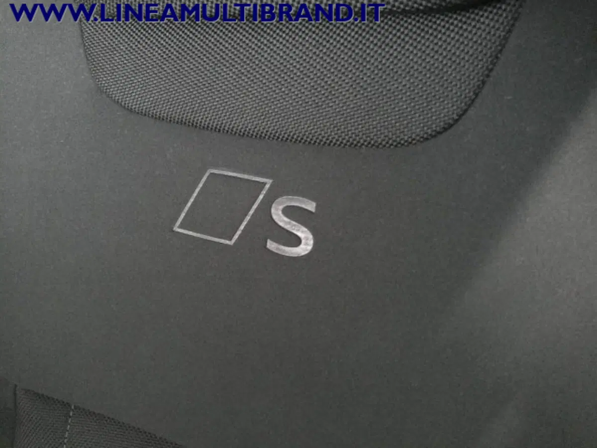 Audi Q3 Sportback nuova a Piacenza (8)