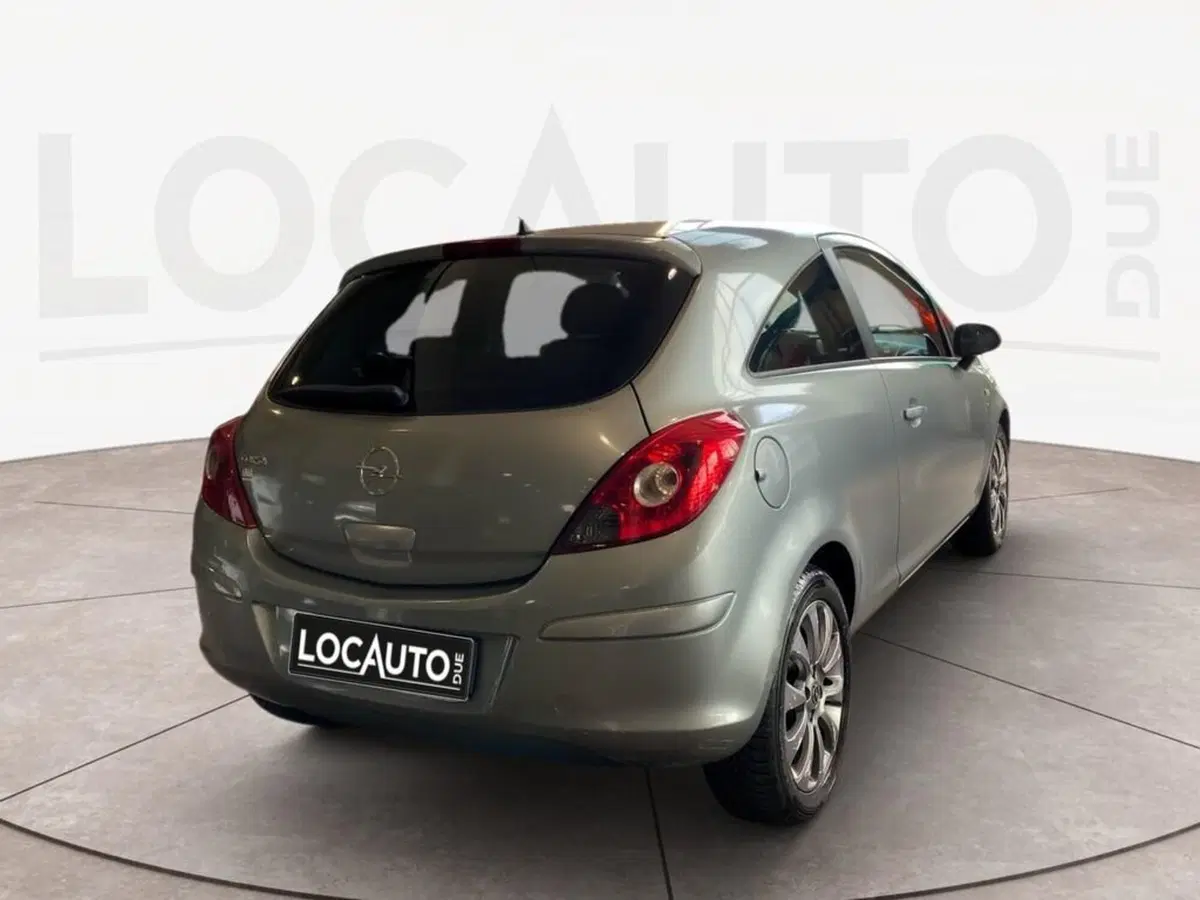Opel Corsa usata a Torino (3)