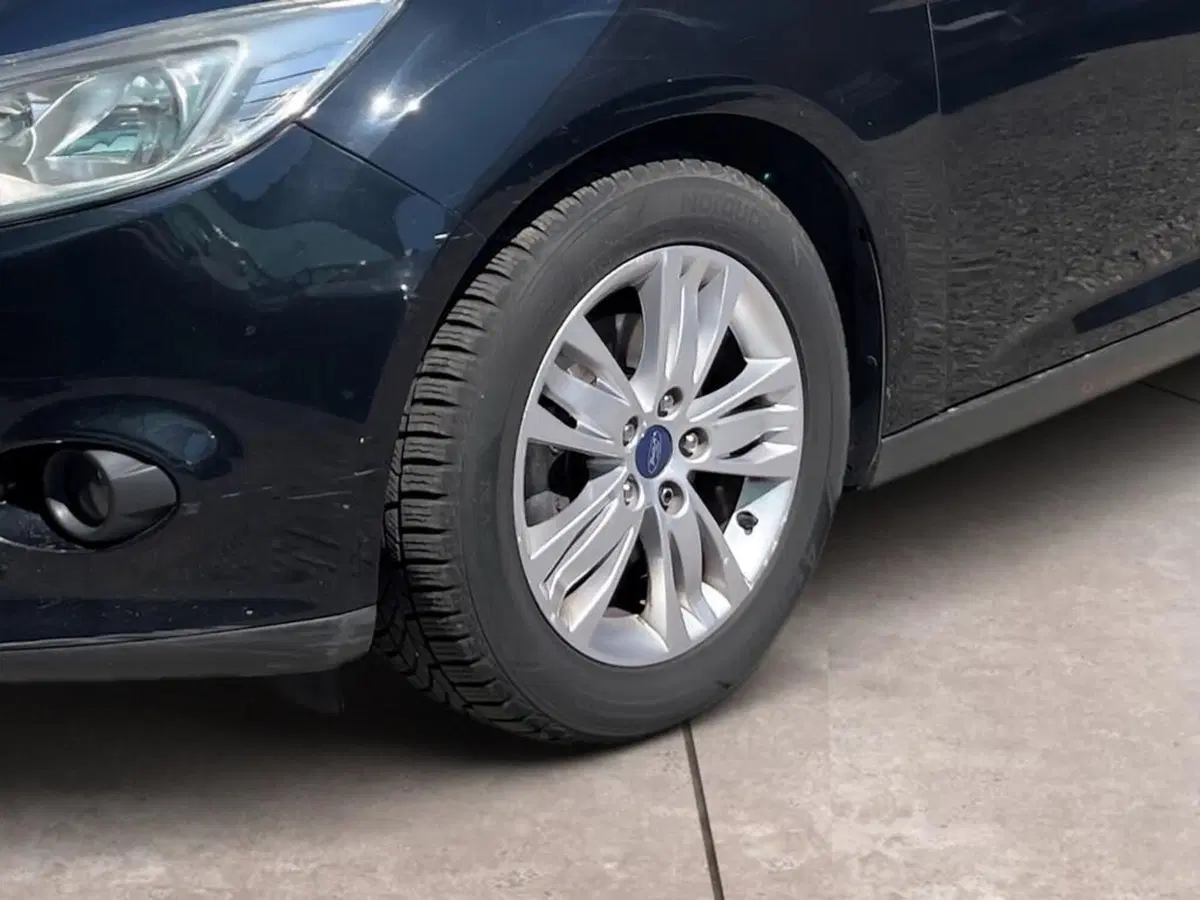Ford Focus Station Wagon usata a Torino (15)