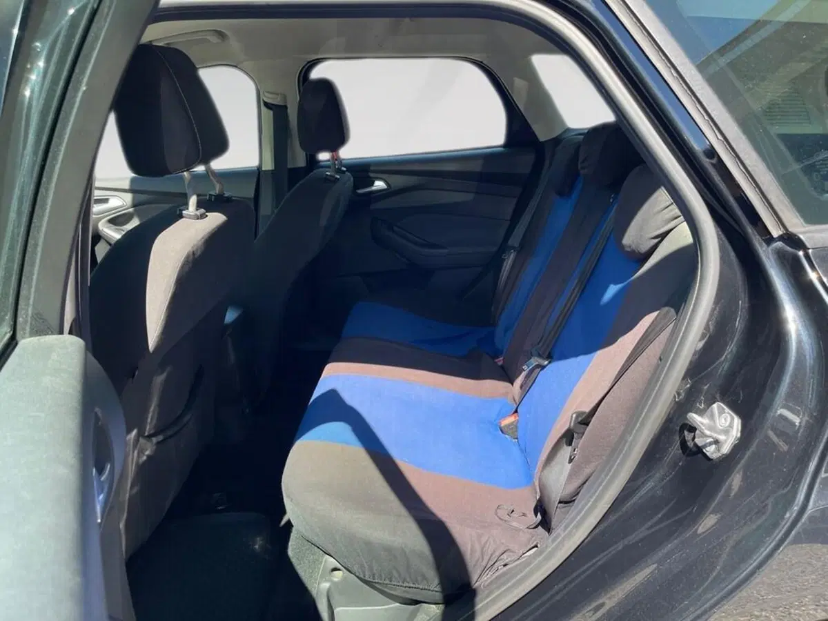 Ford Focus Station Wagon usata a Torino (7)