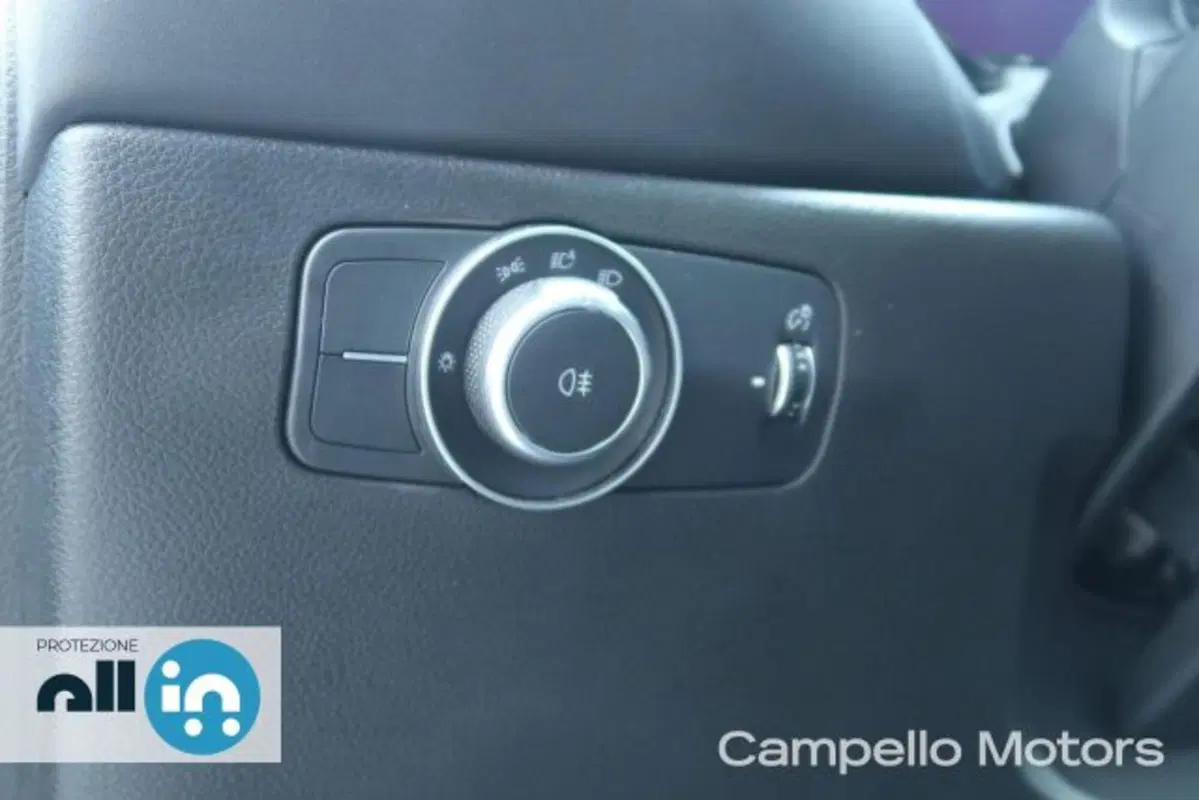 Alfa Romeo Tonale usata a Venezia (19)