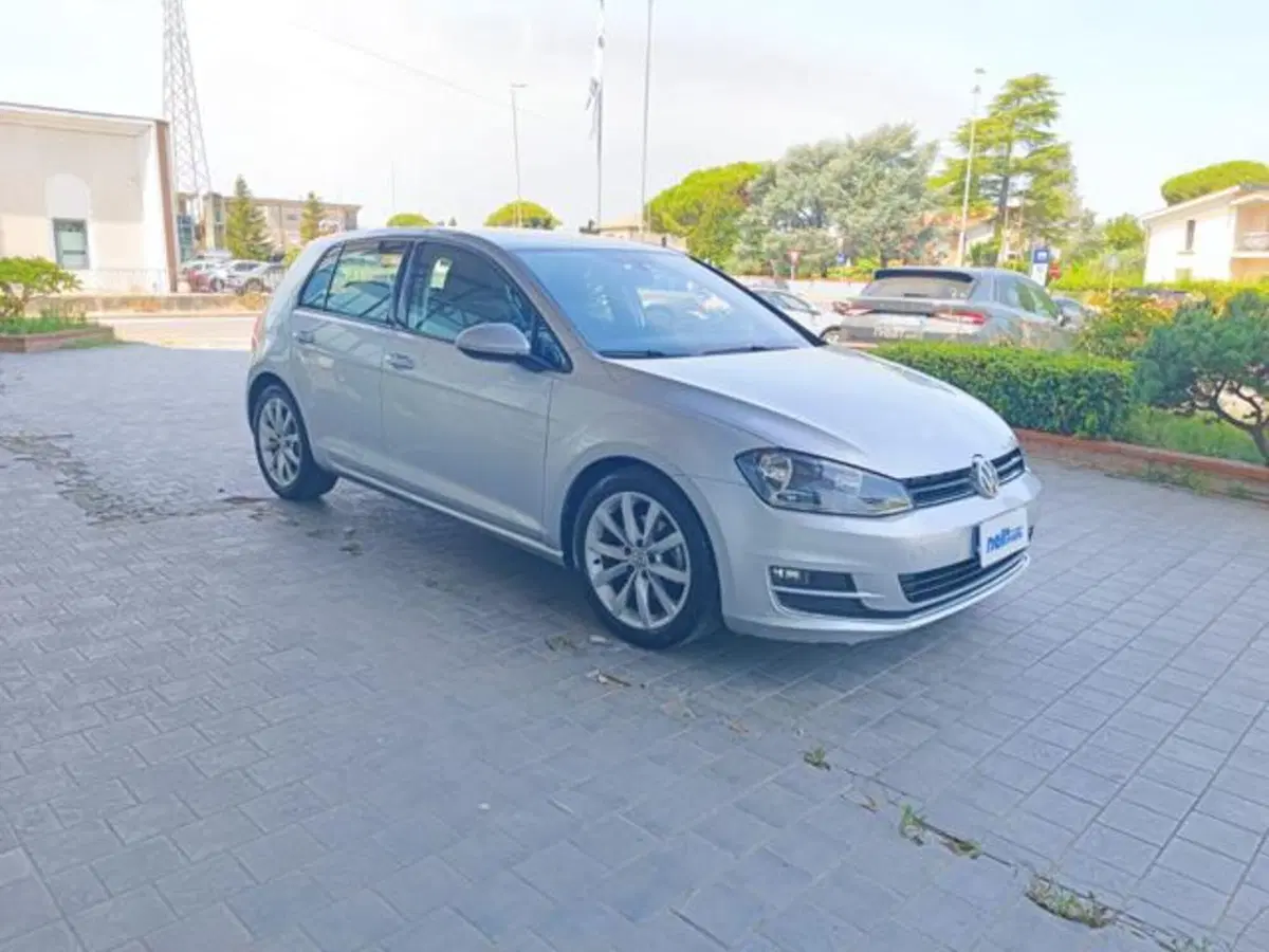 Volkswagen Golf usata a Pisa (13)