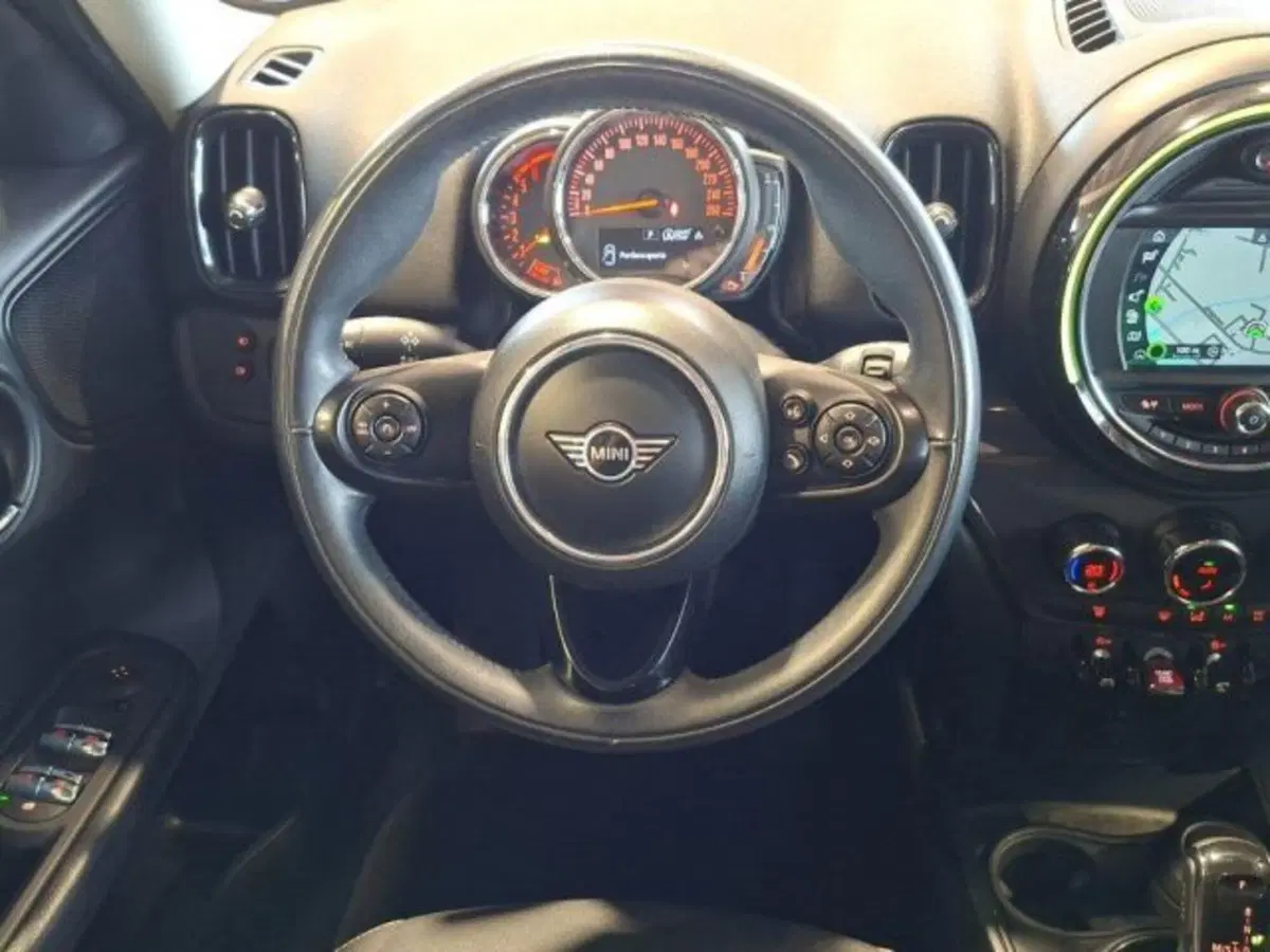 MINI Mini Countryman usata a Verona (12)