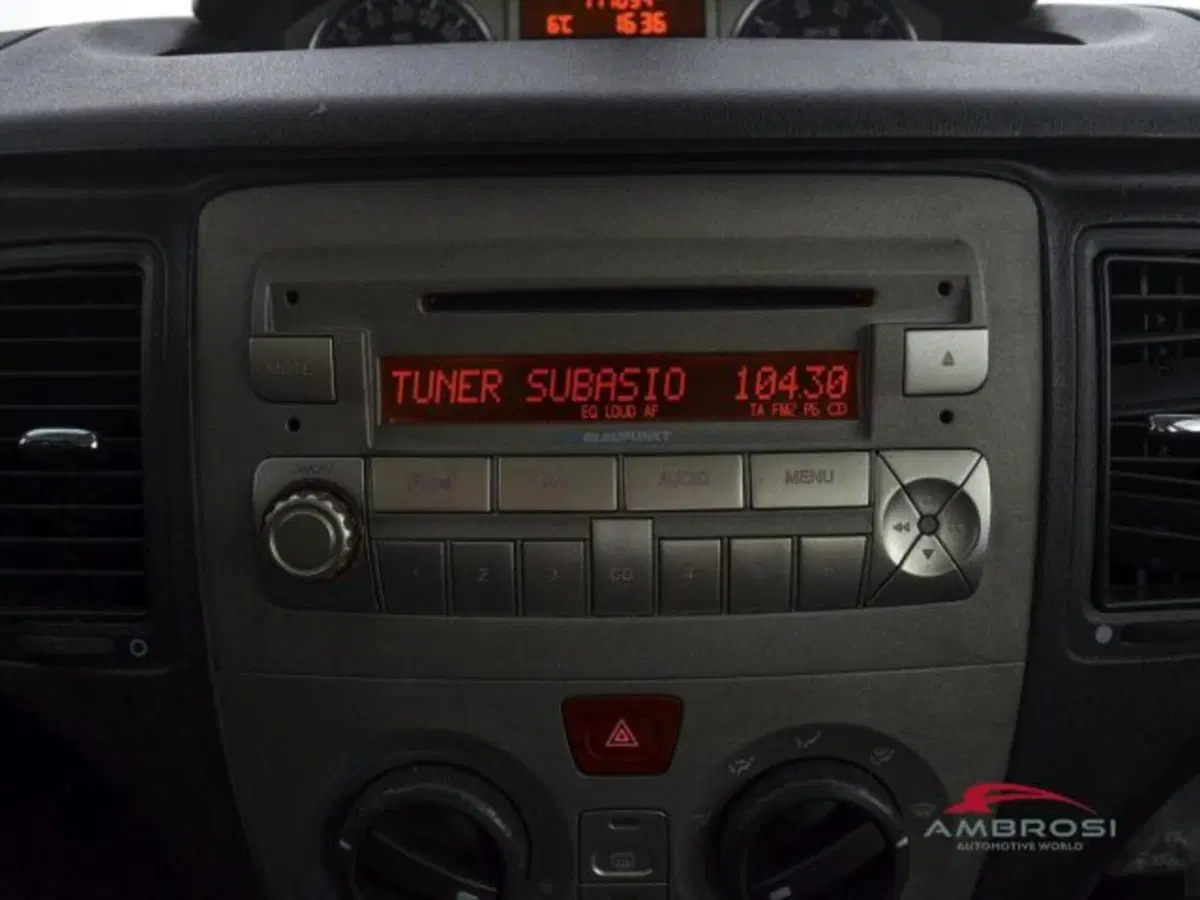 Lancia Musa usata a Perugia (14)