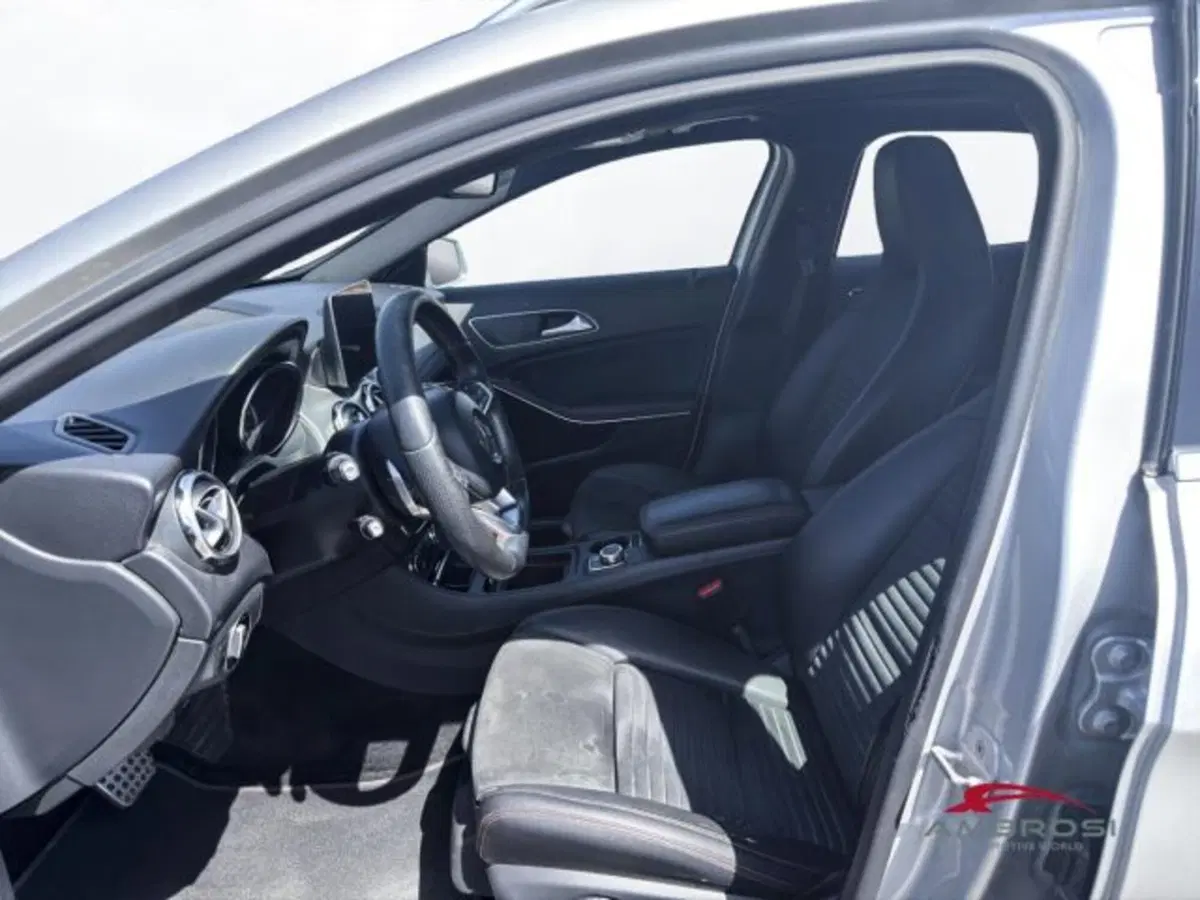 Mercedes-Benz GLA SUV usata a Perugia (9)
