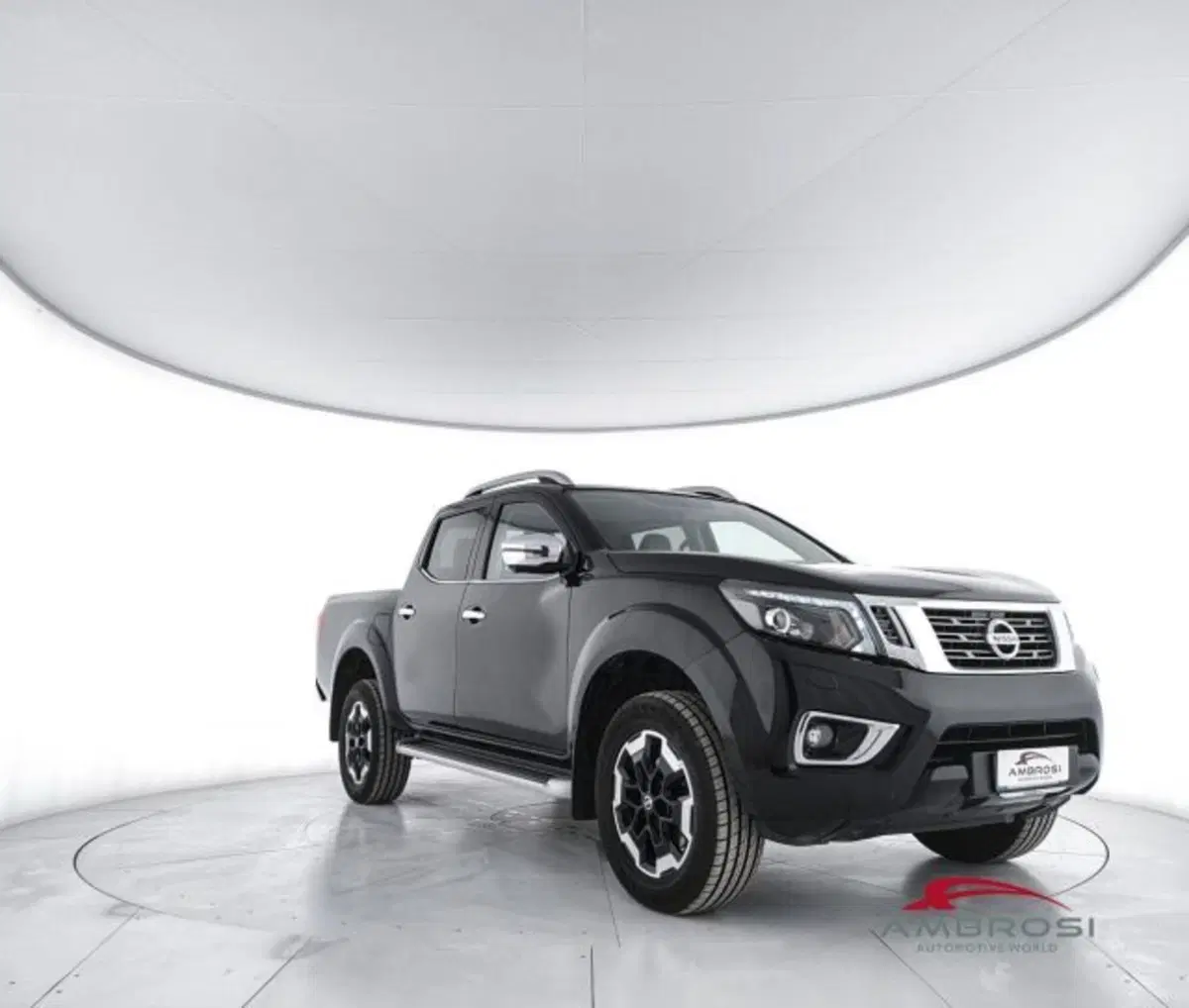 Nissan Navara usata a Perugia (2)