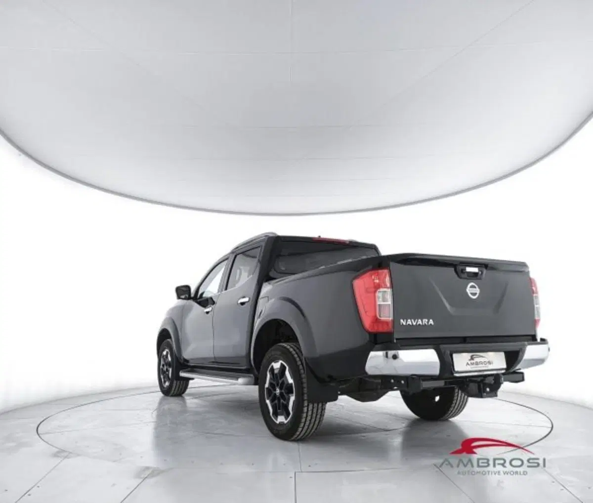 Nissan Navara usata a Perugia (4)