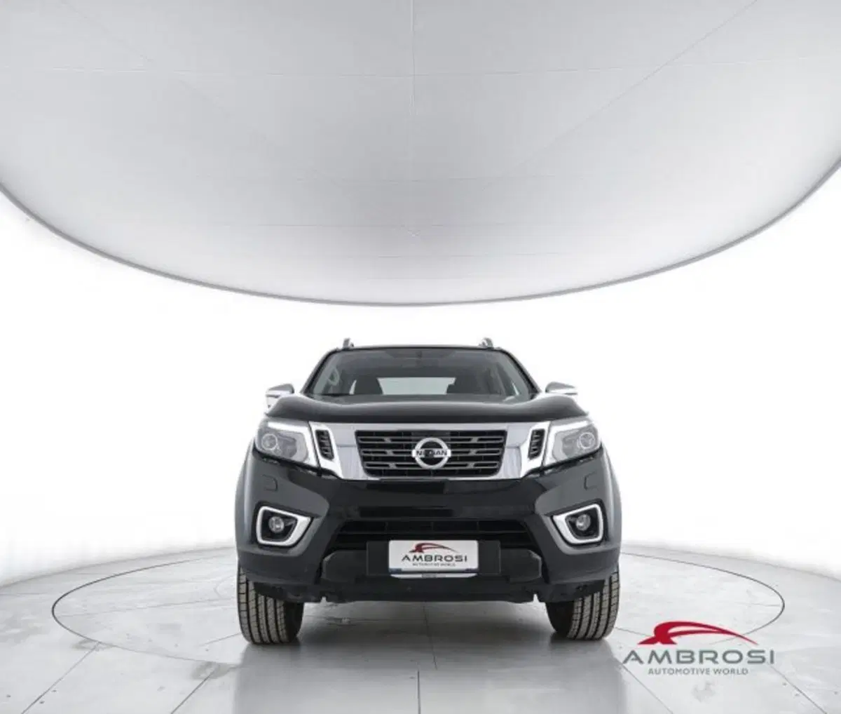Nissan Navara usata a Perugia (5)