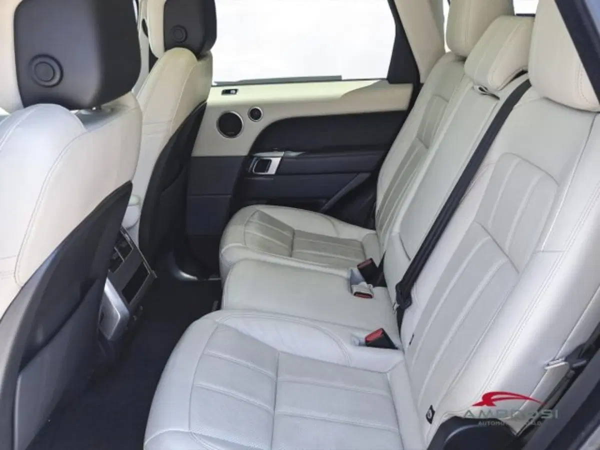 Land Rover Range Rover usata a Perugia (10)