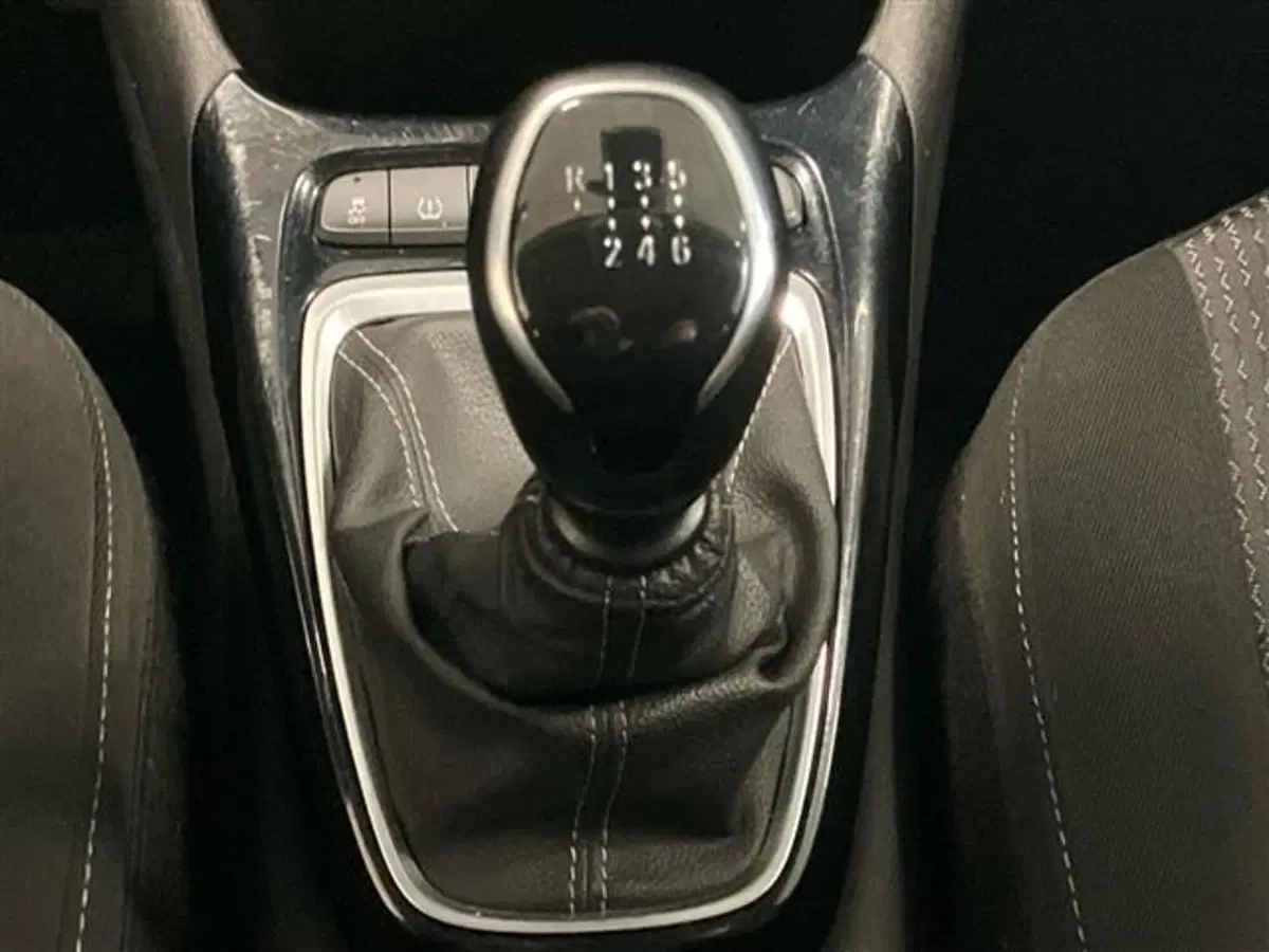 Opel Crossland usata a Como (19)