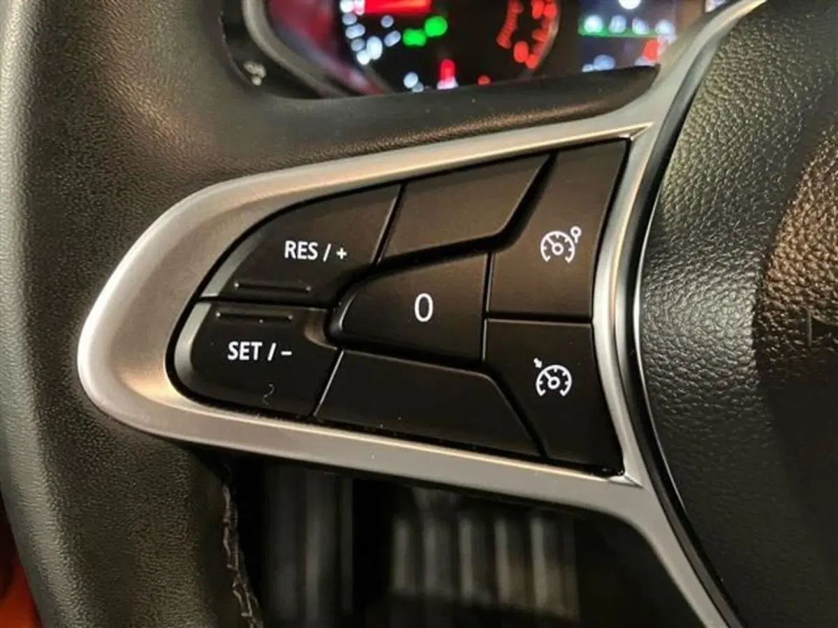 Renault Clio usata a Como (17)