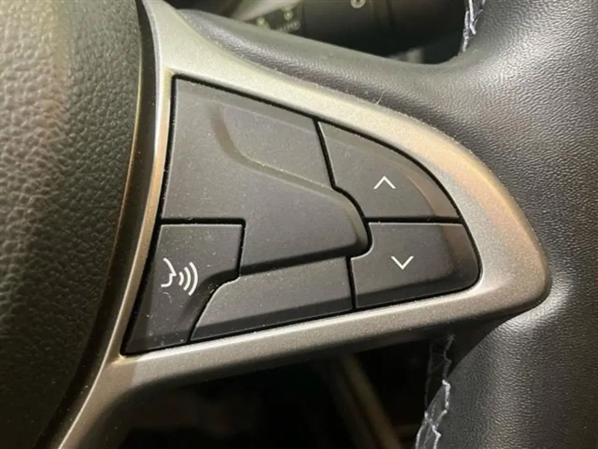 Dacia Duster usata a Como (18)