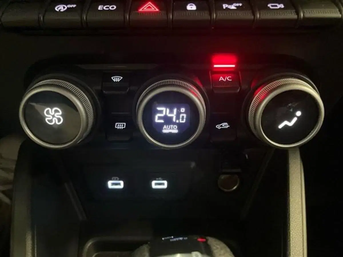 Dacia Duster usata a Como (19)