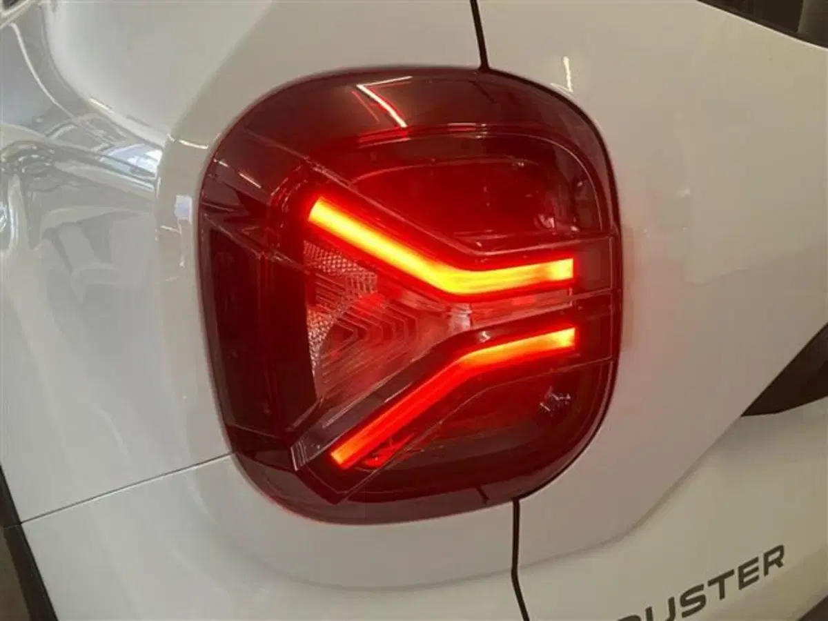 Dacia Duster usata a Como (7)