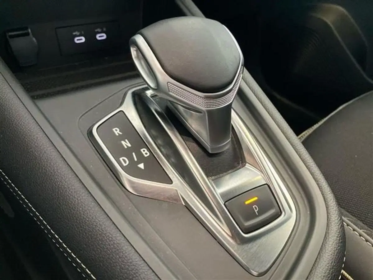 Renault Symbioz usata a Como (19)